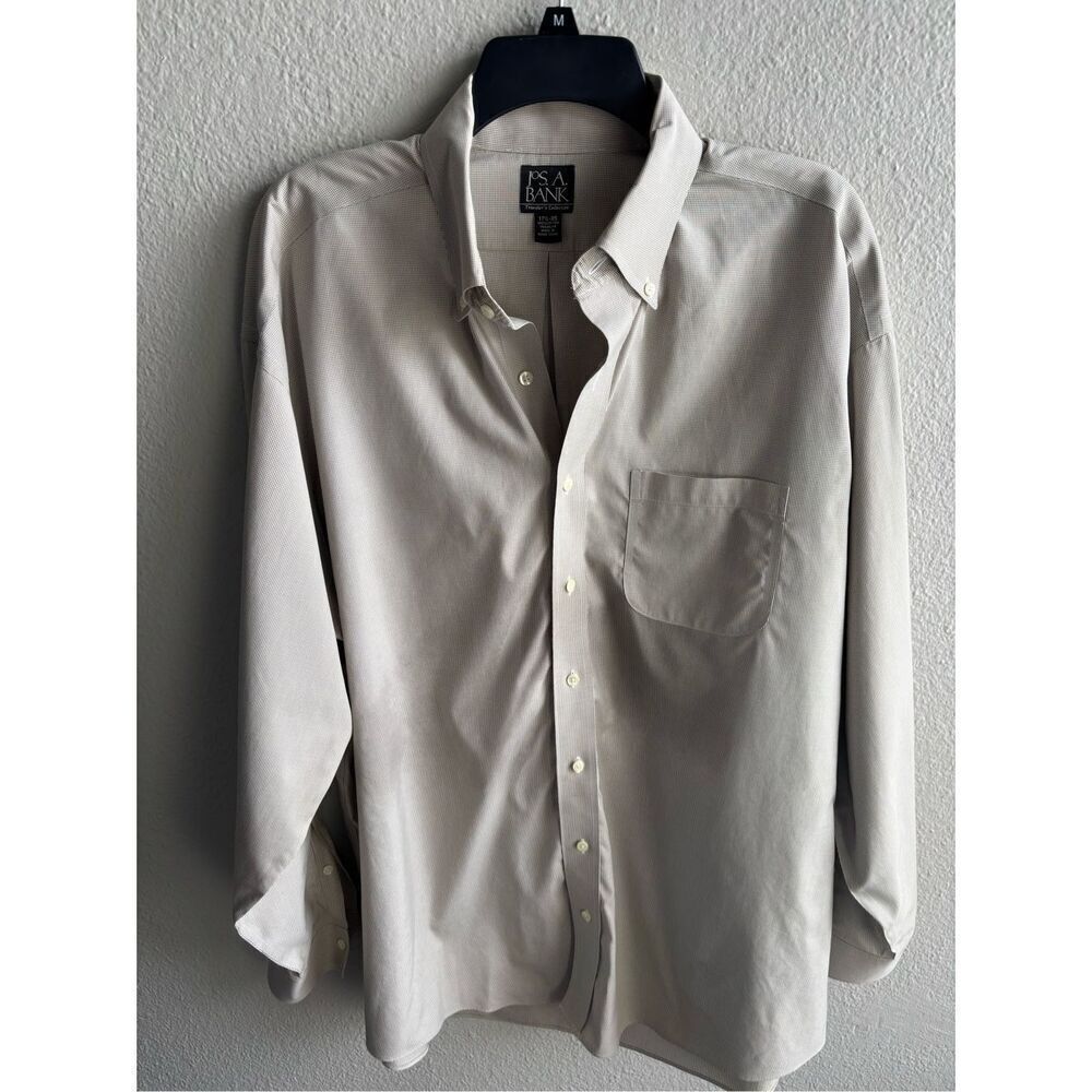 ❤️Jos. A Banks Traveler’s Collection Shirt